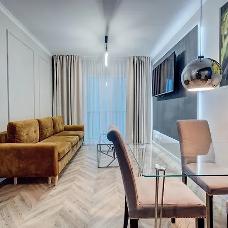 Nova L-elite * Szczecin